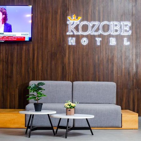 Kozobe Hotel Ambilobe Exterior foto